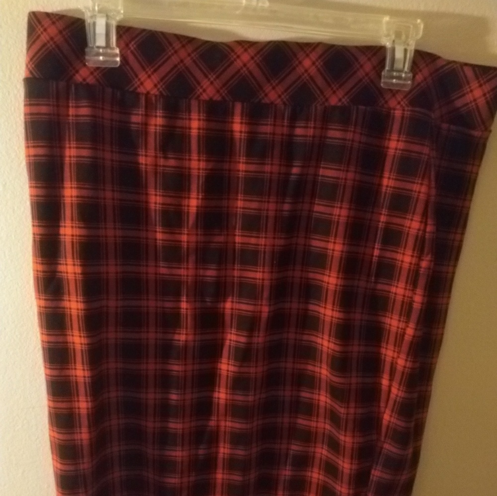 Torrid plaid pencil skirt